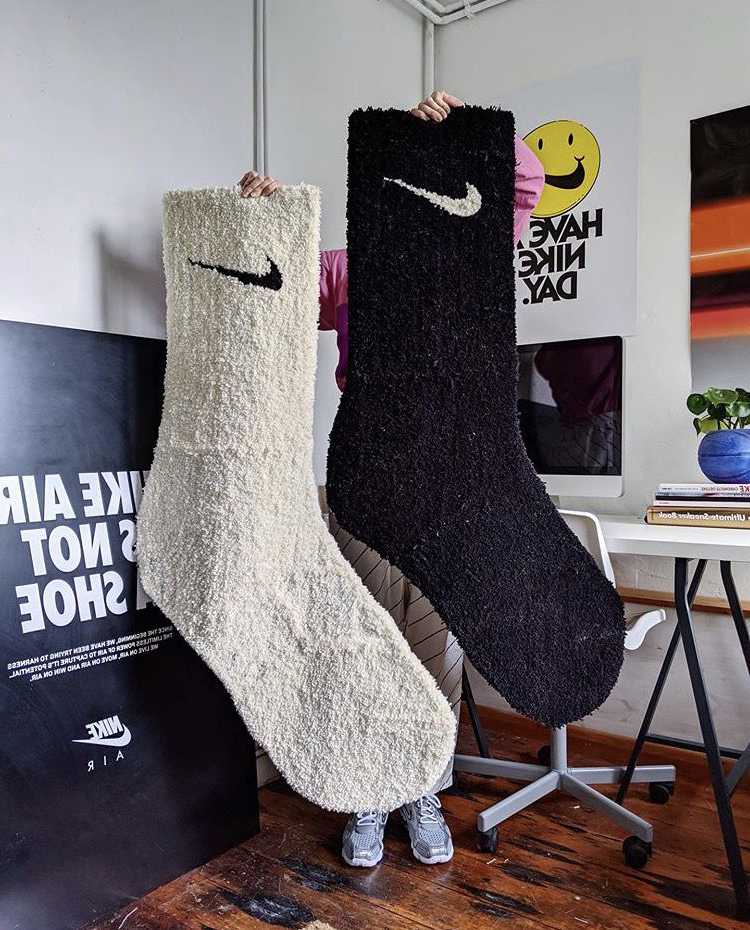 Body rug by DOMYRUGS