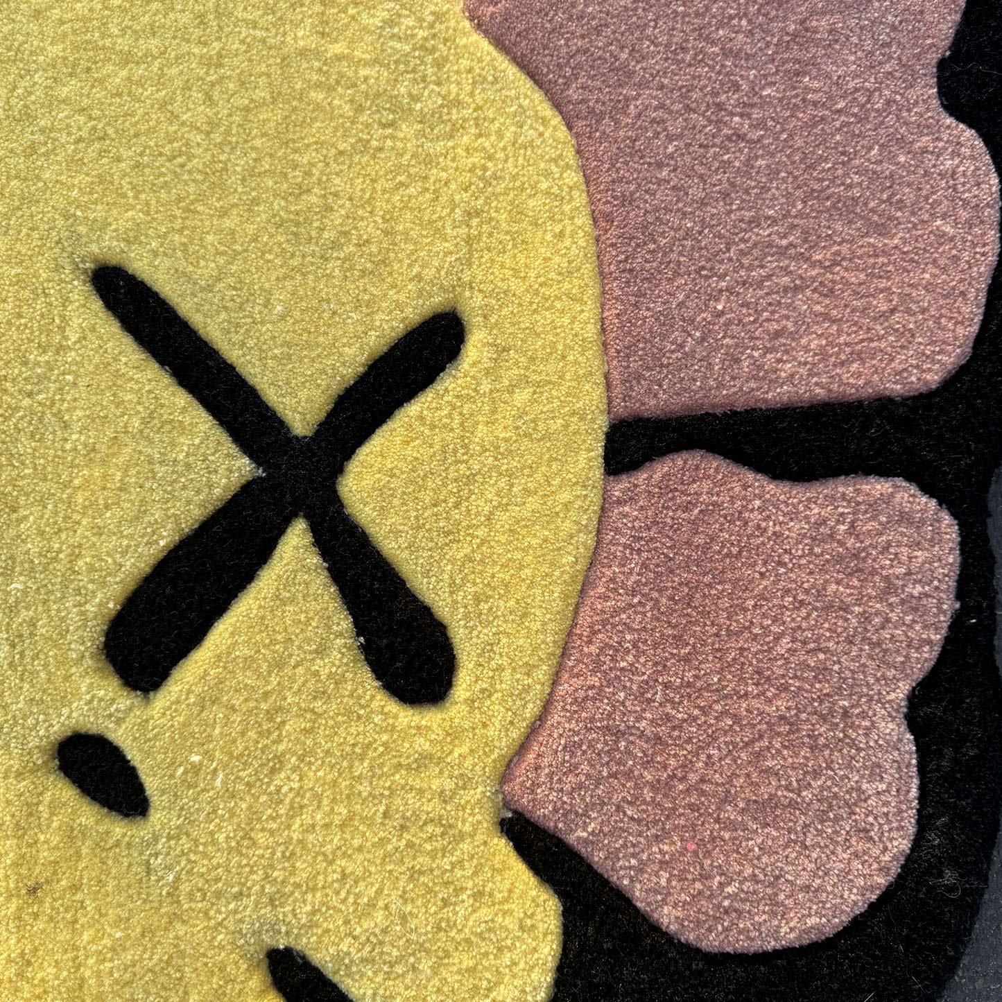Tete Kaws by DOMYRUGS
