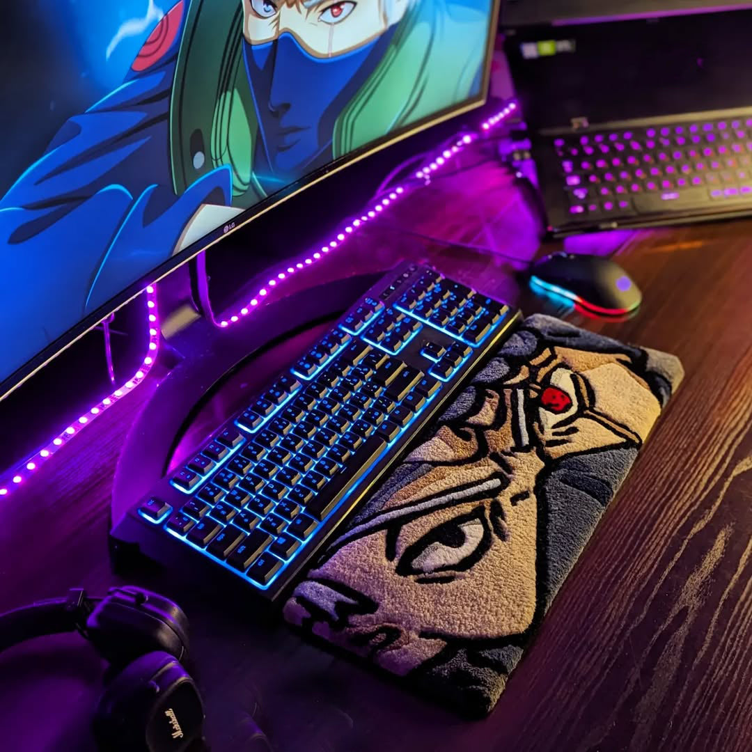 Sakura Naruto Keyboard Mat by DOMYRUGS