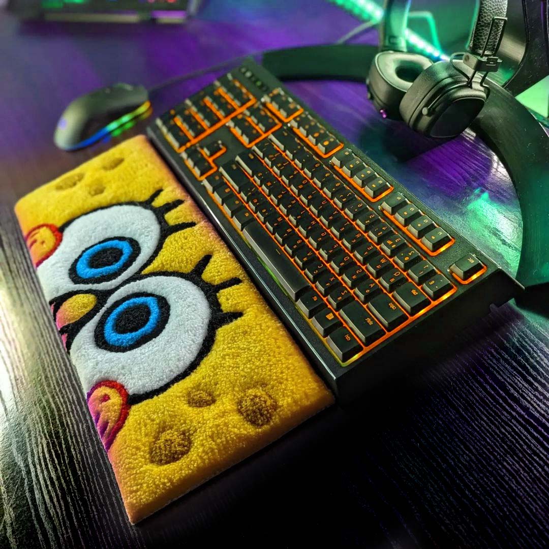 Sponge Bob Keyboard Mat by DOMYRUGS