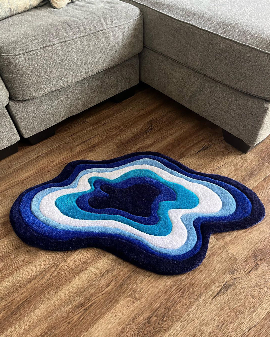 Blue Wavy Abstract Art Rug DOMYRUGS