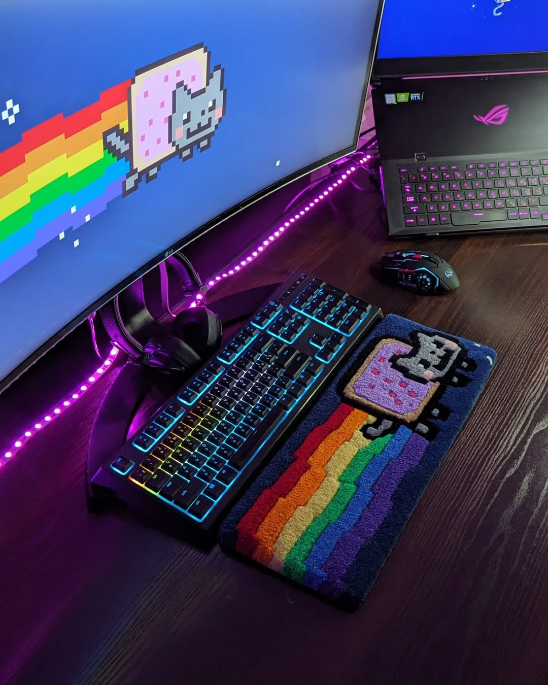 Sakura Naruto Keyboard Mat by DOMYRUGS