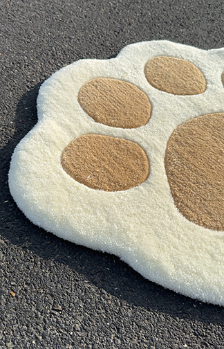 Tapis Patte de chat (Cat paw) rug by DOMYRUGS