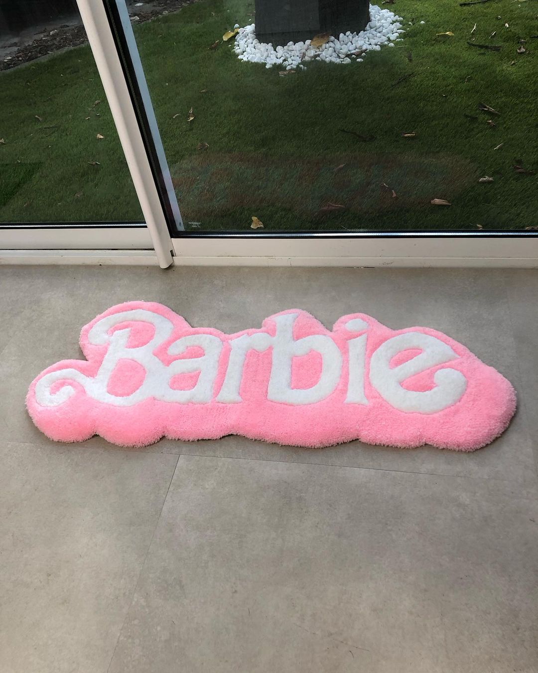 Tapis Barbie rug by DOMYRUGS