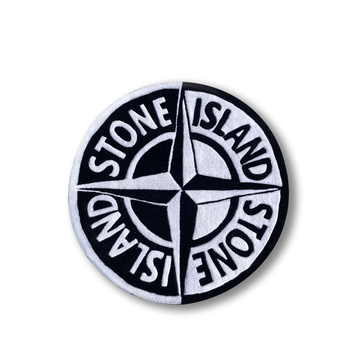 Tapis Stone Island Noir et Blanc by DOMYRUGS