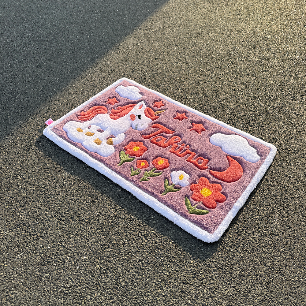 Tapis Prénom Licorne personnalisable by DOMYRUGS