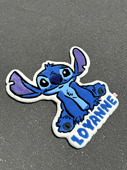 Tapis Stitch avec prénom by DOMYRUGS