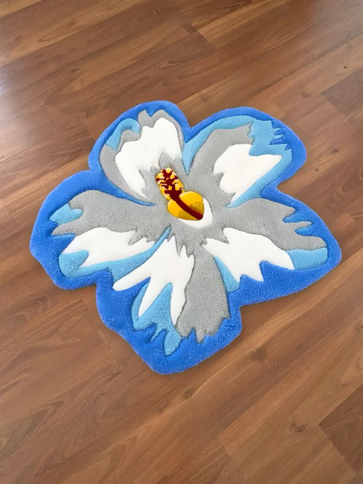 Tapis Fleur Hibiscus by DOMYRUGS