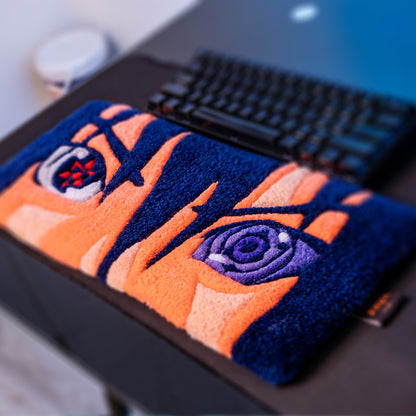 Tapis pour Clavier Sasuke Naruto by DOMYRUGS